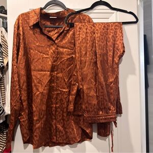 Rust Leopard Print 100% Silk Matching Set